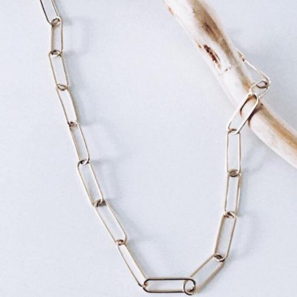 Paper Clip Chain Necklace Gold - Picture 2 of 2